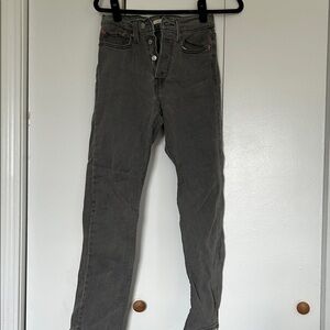Levi’s Wedgie Straight Jean. Size 27 short.